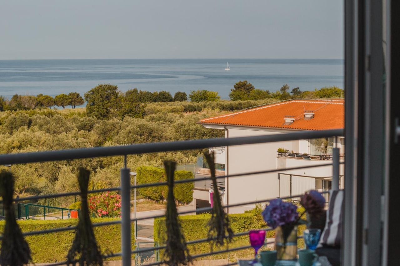 Zuri-Sea Wiev Zambratija  Exterior photo